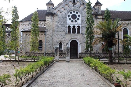 3 days tanzania private mid-range safari 